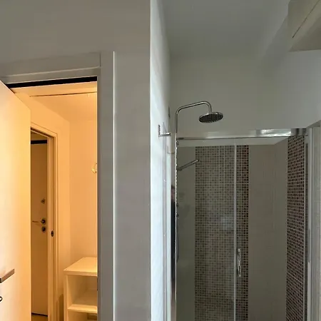 Bilocale In Centro - 10km Da Malpensa Apartmán *